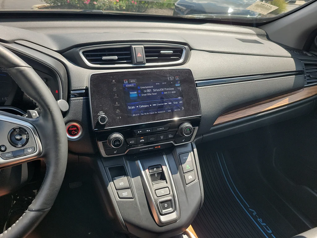 Used 2022 Crystal Black Pearl Honda Touring image 29