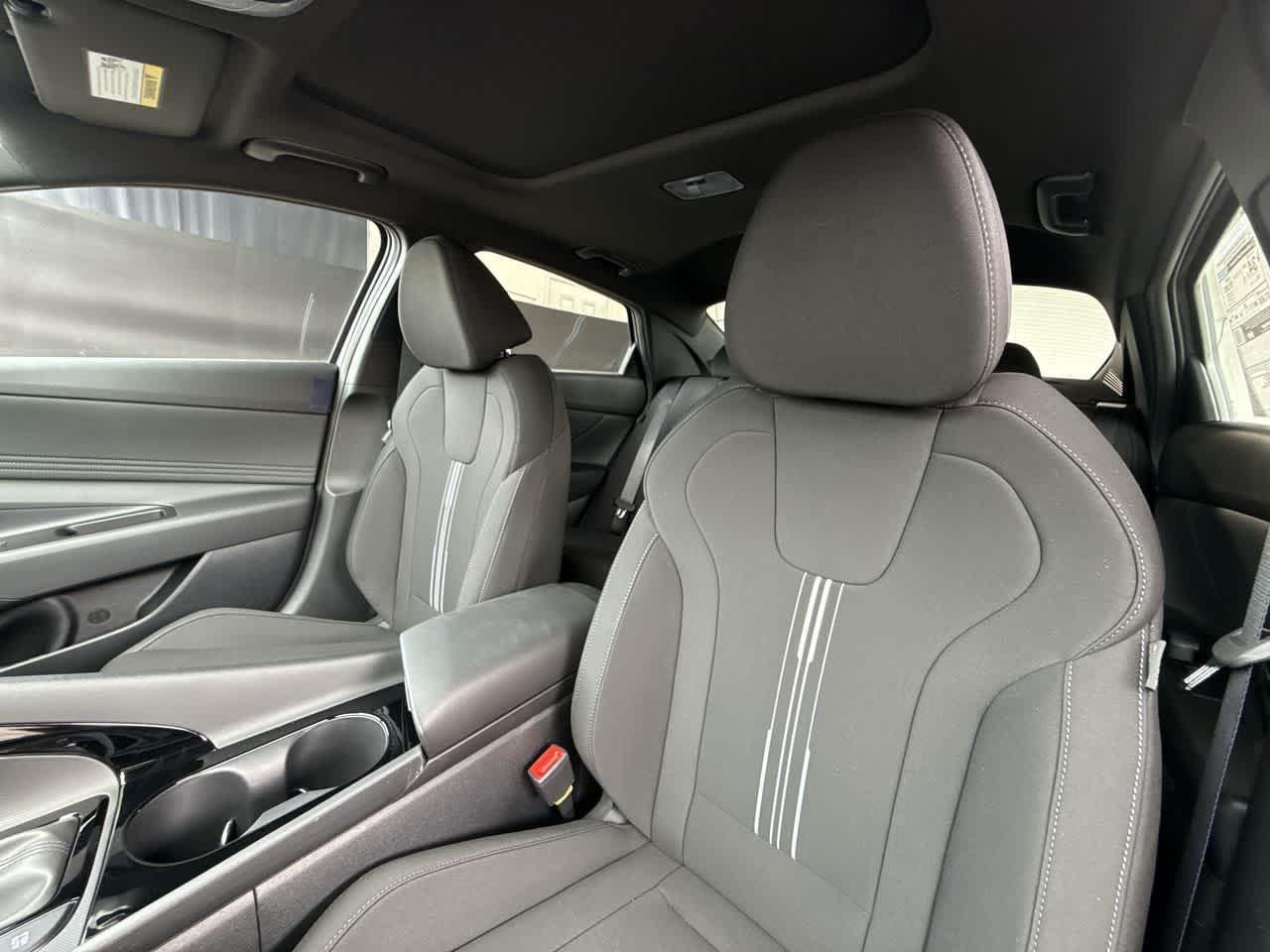 New 2026 Fluid Metal Hyundai SEL Sport Premium image 43