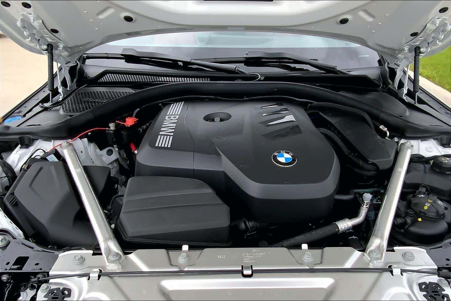 Used 2026 Mineral White Metallic BMW 430i image 43