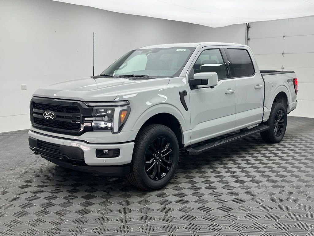 New 2026 White Ford Lariat image 15