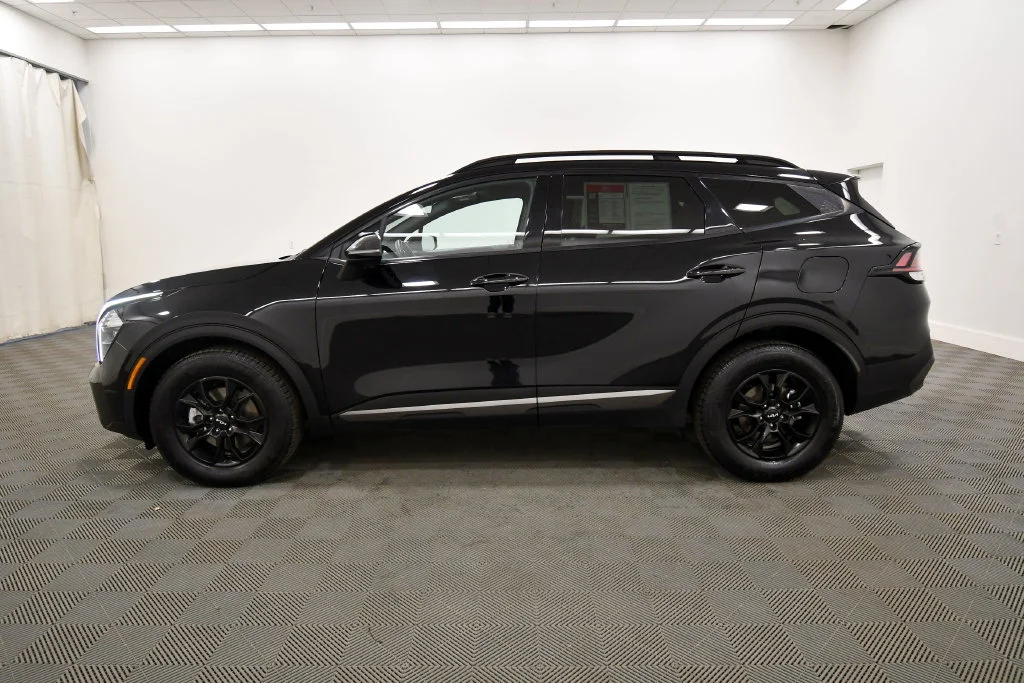 Certified Used 2023 Black Kia X-Pro image 4