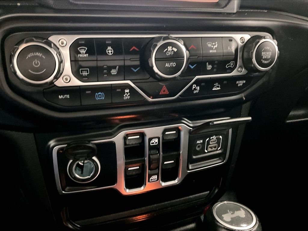 Used 2023 Gray Jeep Sahara 4xe image 25