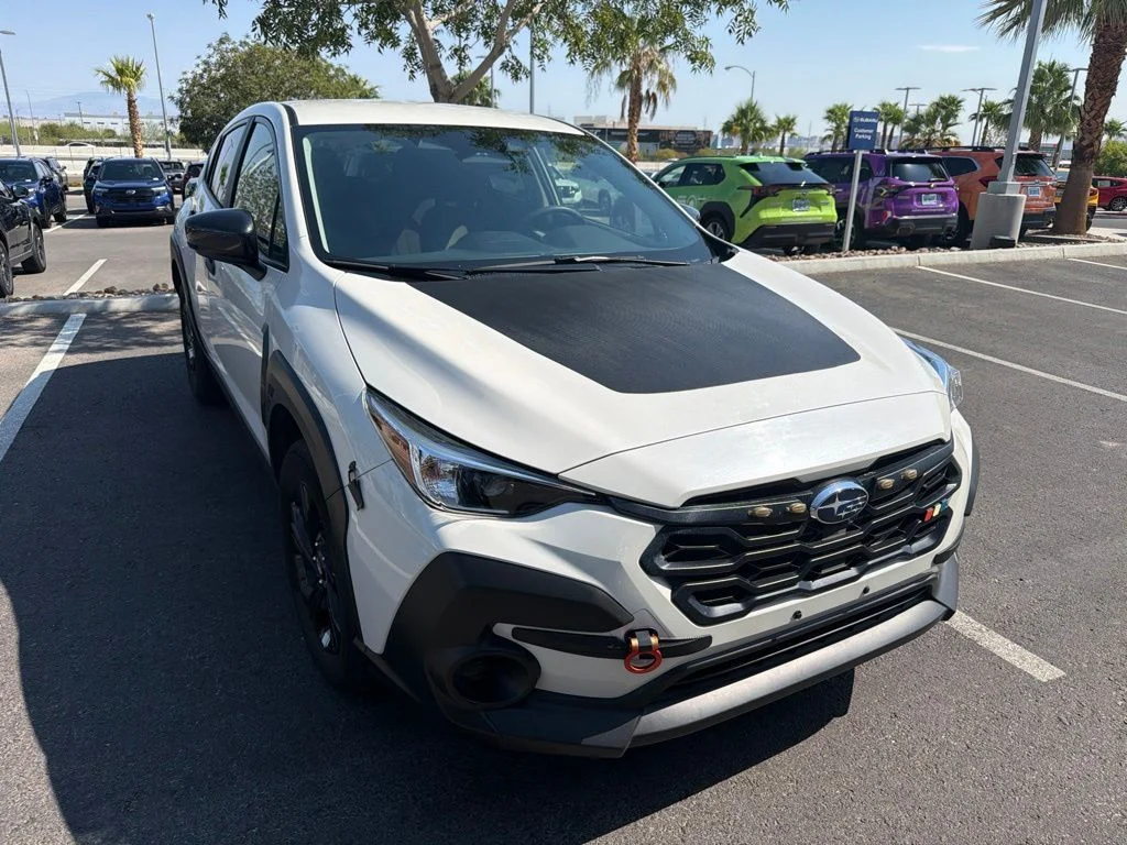 Used 2024 White Subaru Base image 35