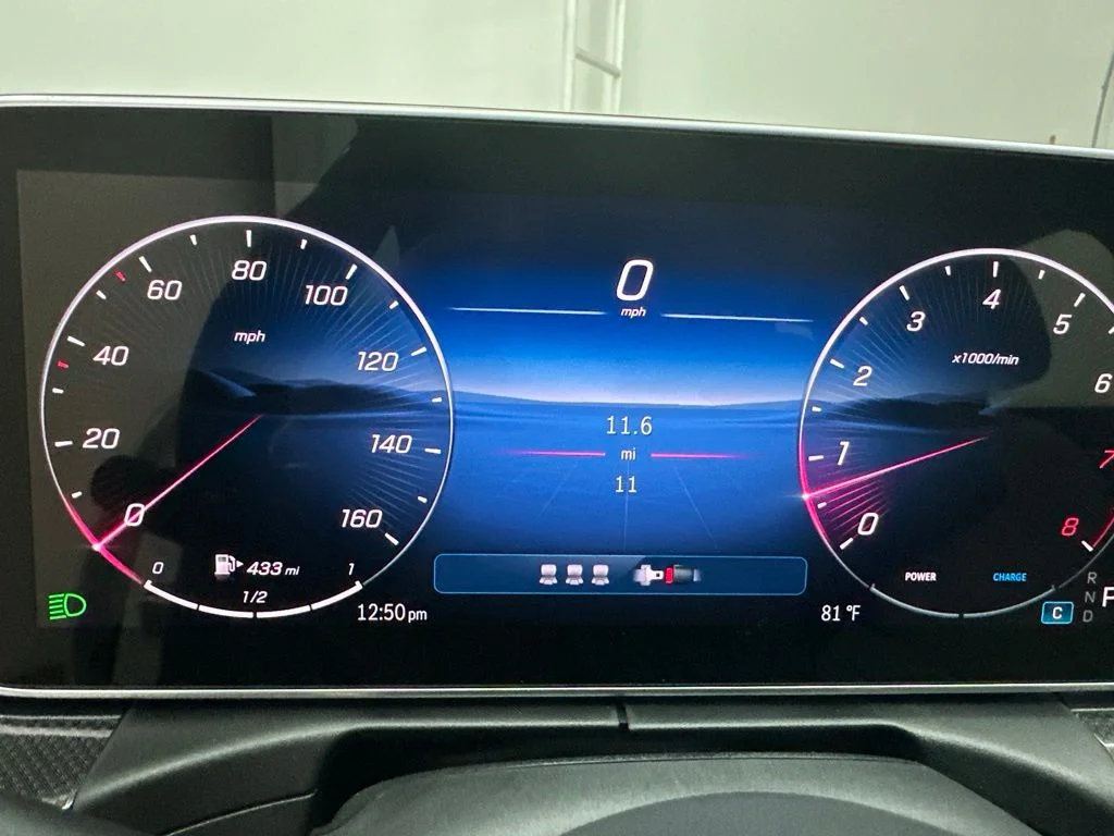 New 2026 White Mercedes-Benz C 300 image 15