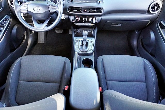 Used 2023 Gray Hyundai SEL image 18