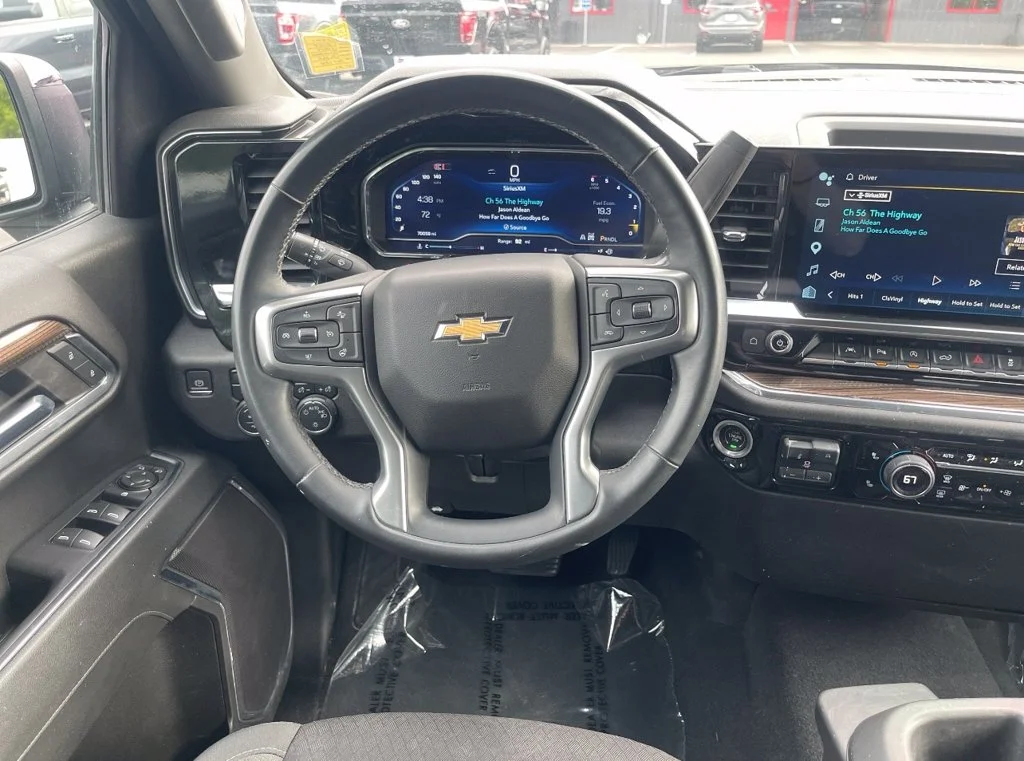 Used 2024 Black Chevrolet LT image 19