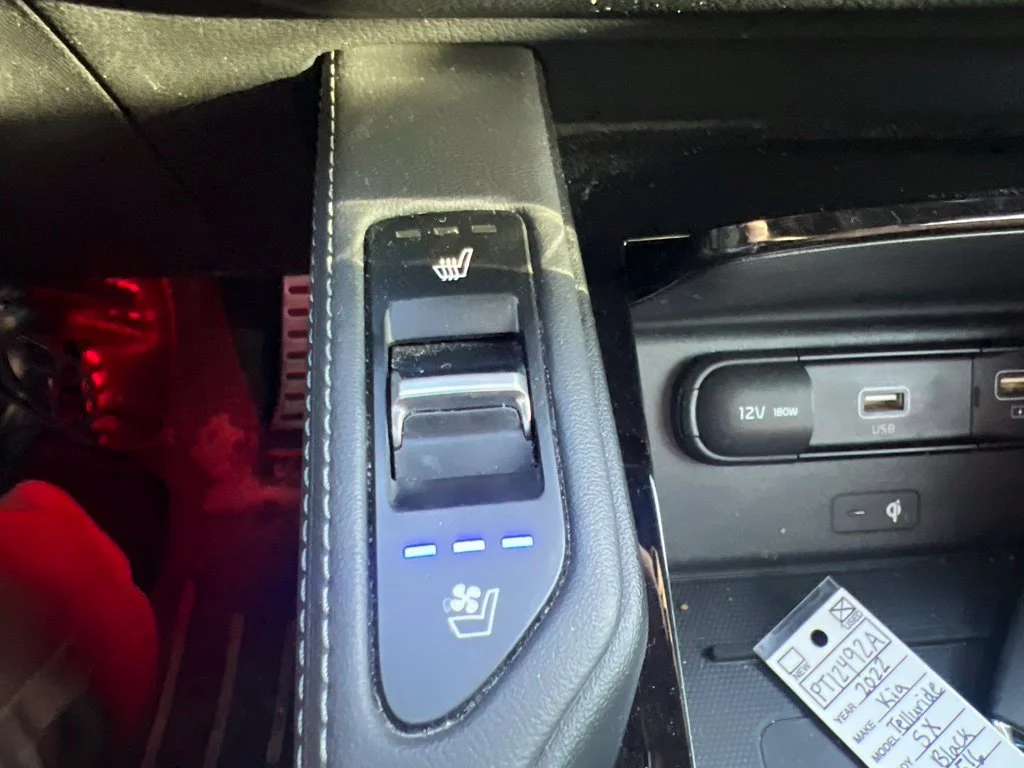 Used 2022 Ebony Black Kia SX image 22