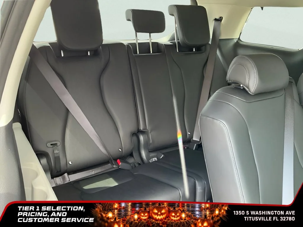 2024 Kia Carnival EX - Photo 17