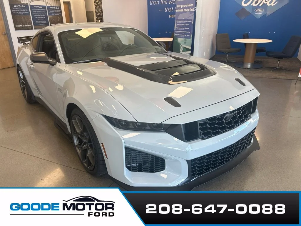 2026 Ford Mustang Dark Horse