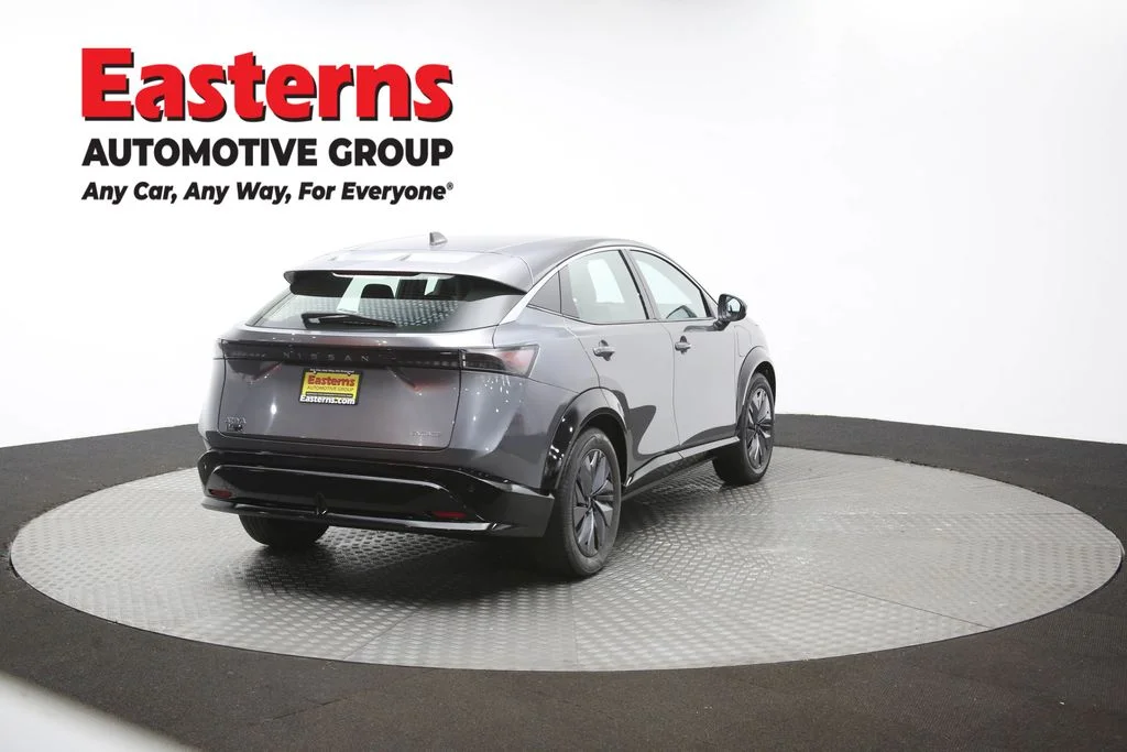 Used 2023 Gray Nissan ENGAGE image 39
