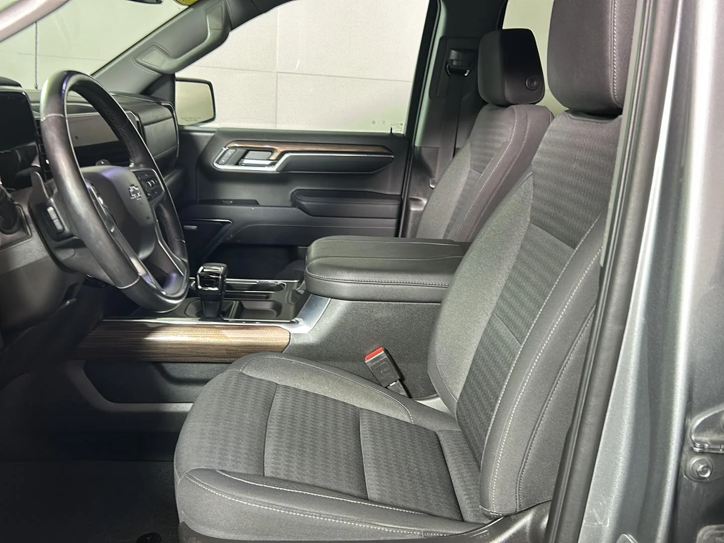 Used 2023 Sterling Gray Metallic Chevrolet RST image 13