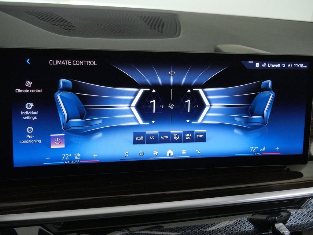 Used 2026 Skyscraper Grey Metallic BMW xDrive40i image 45