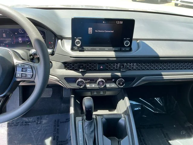 Certified Used 2023  Honda LX image 17