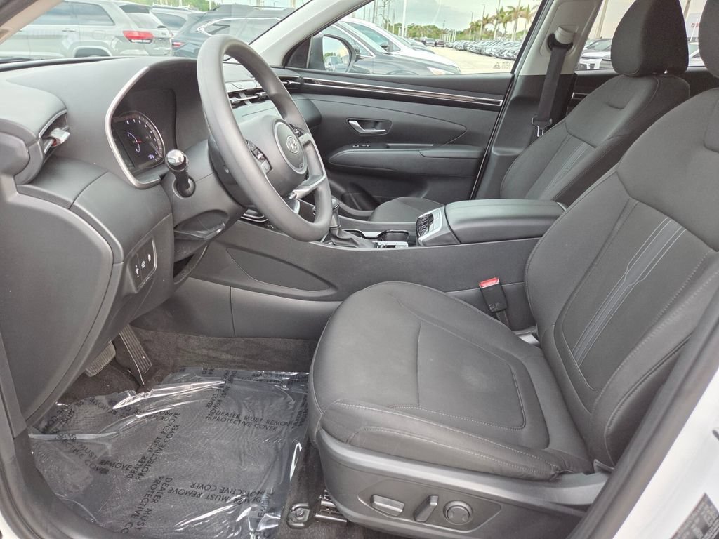 Used 2024 White Pearl Hyundai SEL image 23