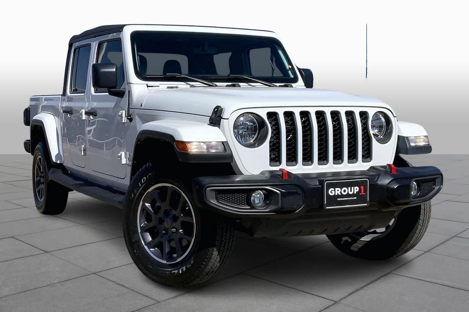 Used 2022 Bright White Clearcoat Jeep Overland image 4