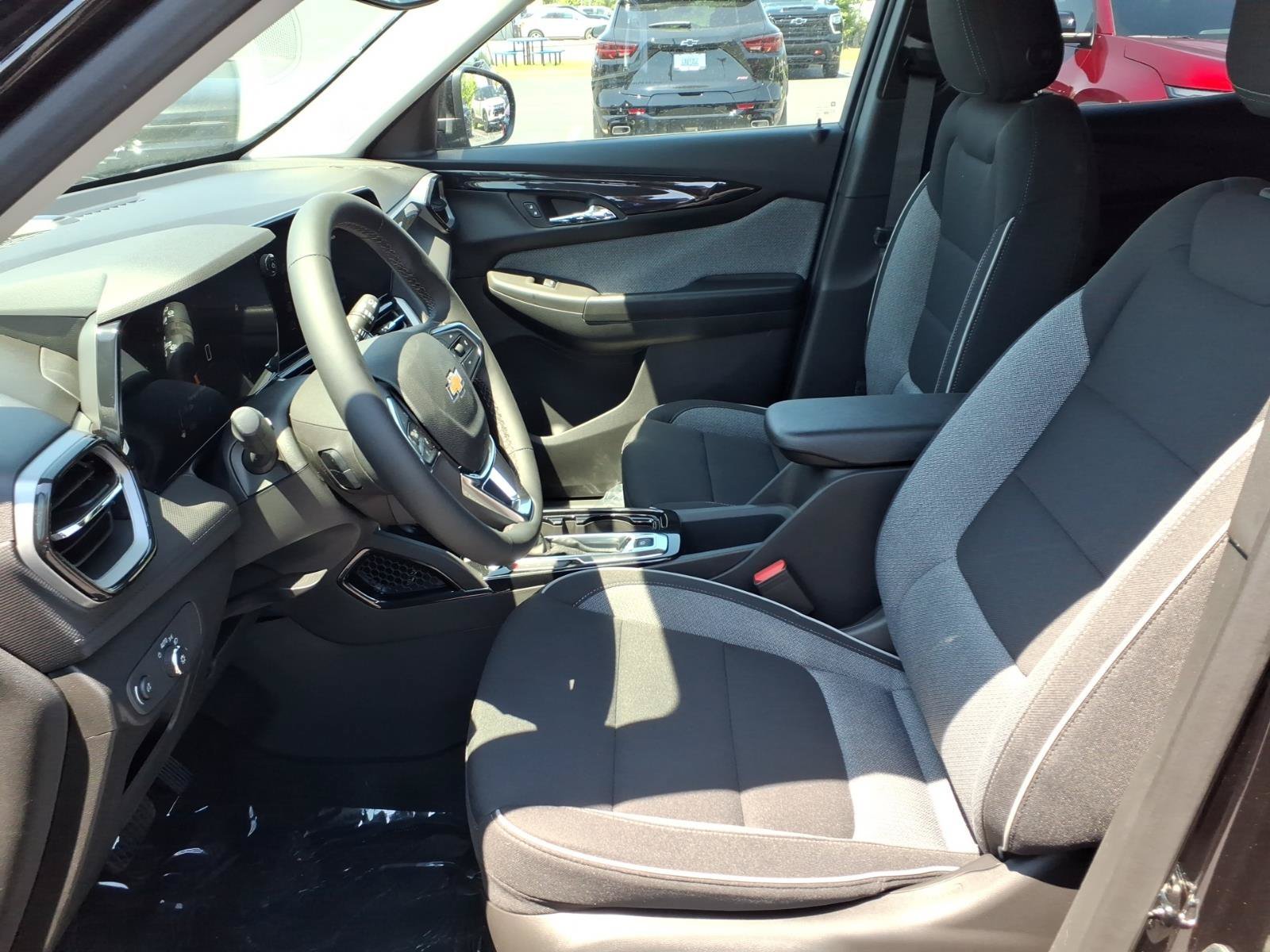 2026 Chevrolet Trailblazer LT - Photo 14