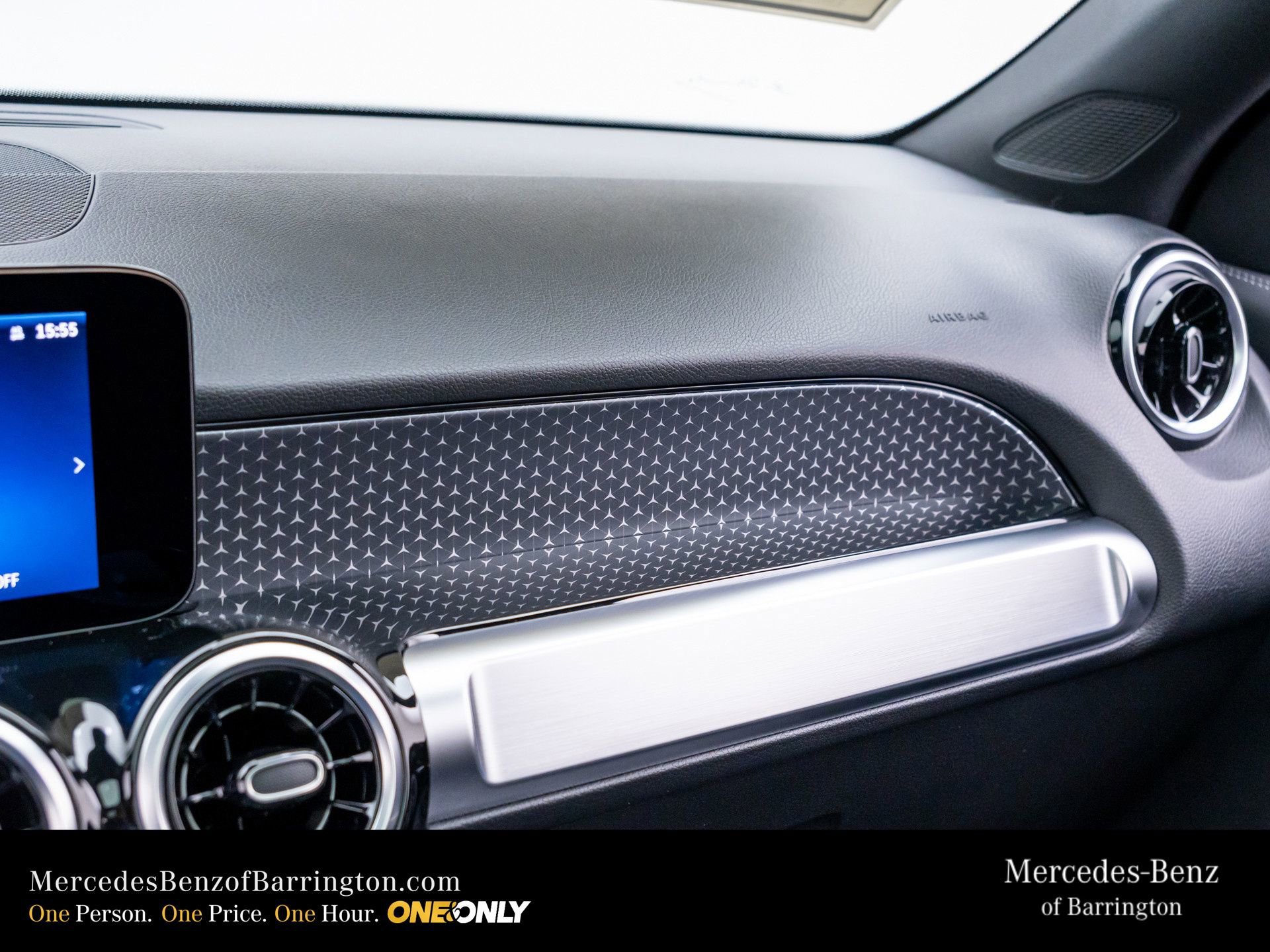 New 2026 Mountain Grey Metallic Mercedes-Benz GLB 250 image 71