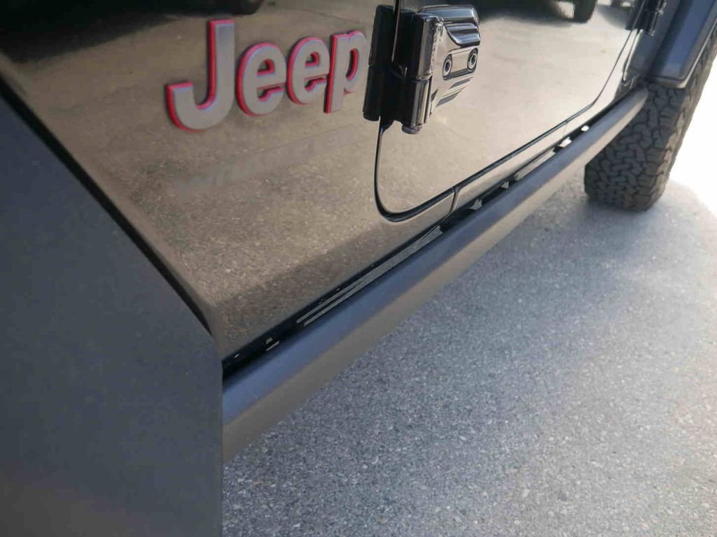 Used 2024 Black Jeep Rubicon image 25