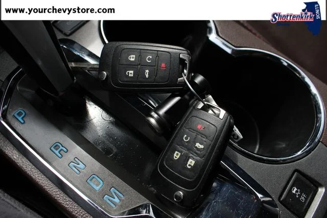 Used 2014 White Chevrolet LTZ image 29