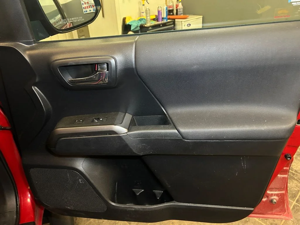 Used 2019 Barcelona Red Toyota TRD Sport V6 image 16