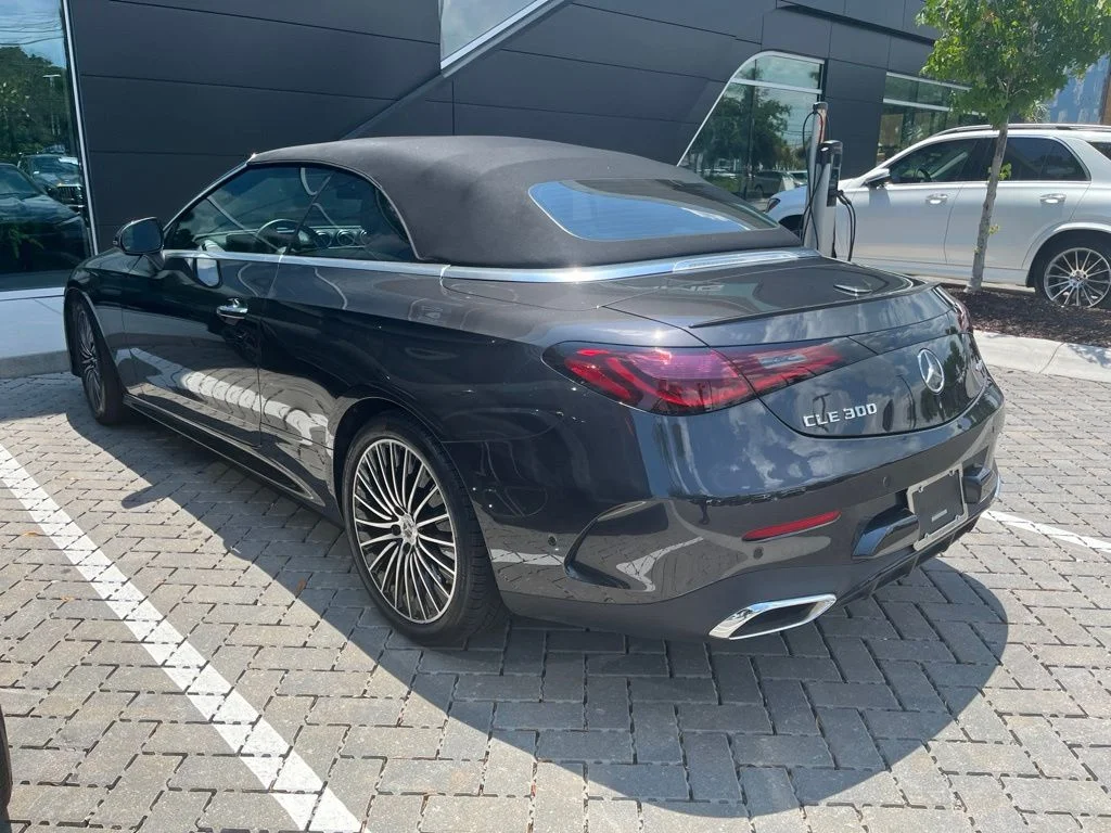 Used 2024 Gray Mercedes-Benz CLE 300 image 8