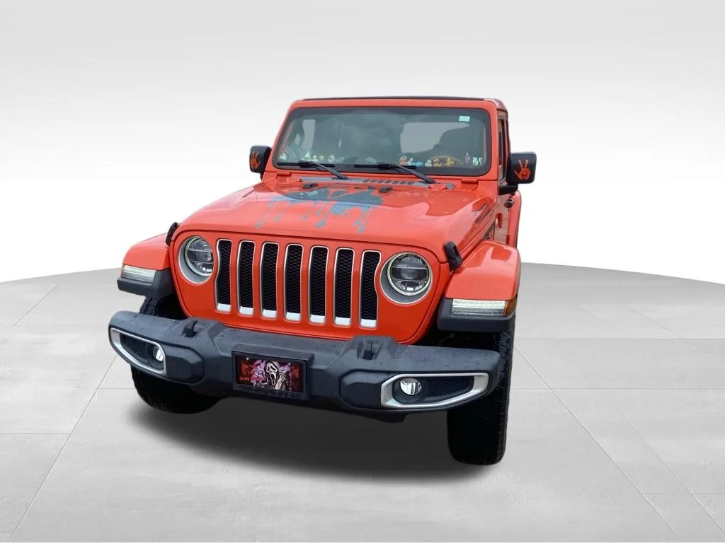 Used 2019 Orange Jeep Unlimited Sahara image 3