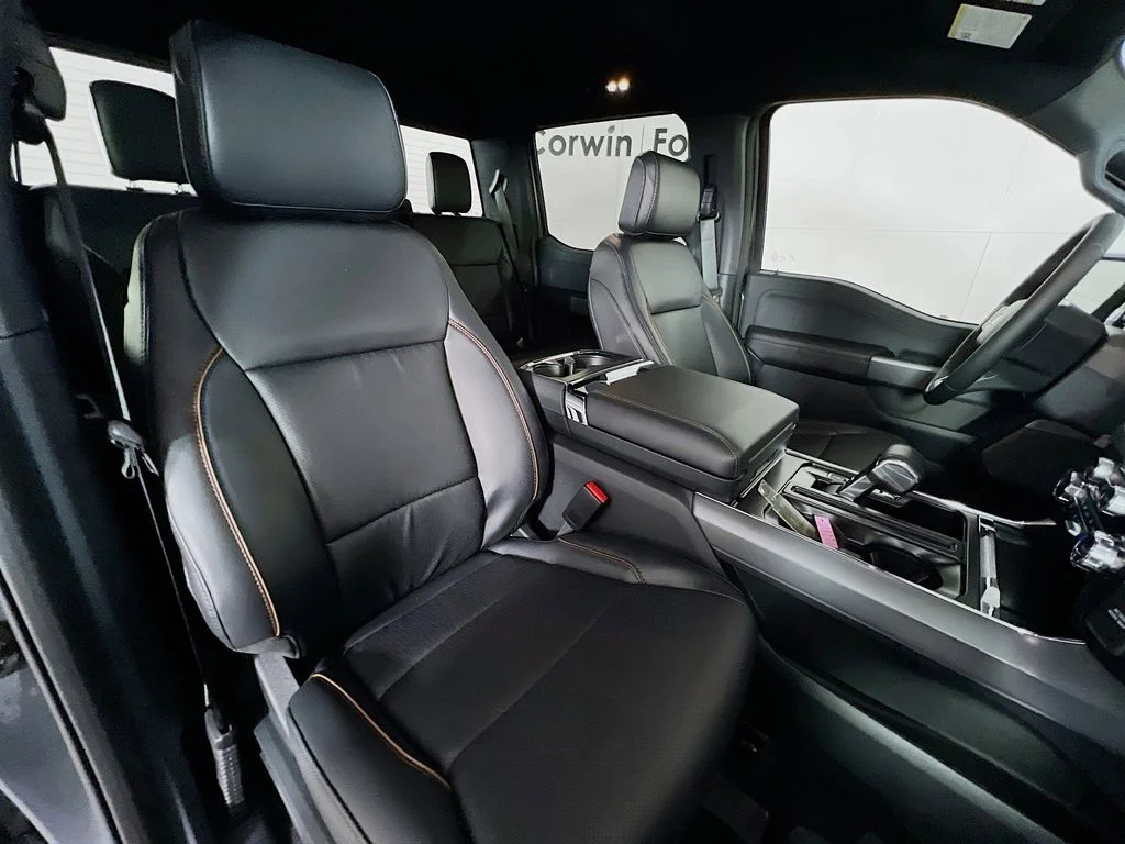 New 2026 Carbonized Gray Metallic Ford Lariat image 17