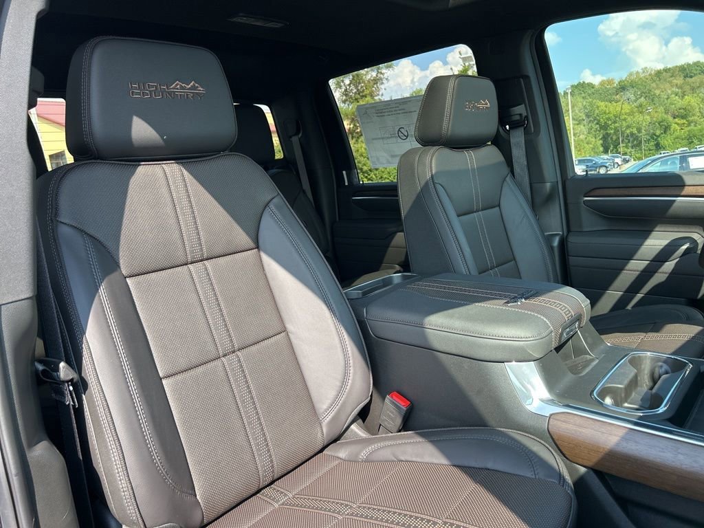 2025 Chevrolet Silverado 2500 HD High Country - Photo 55