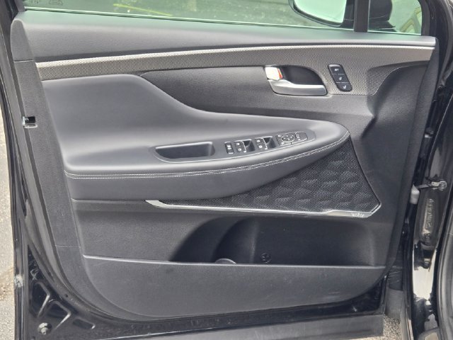 Used 2020 Black Hyundai Limited image 19