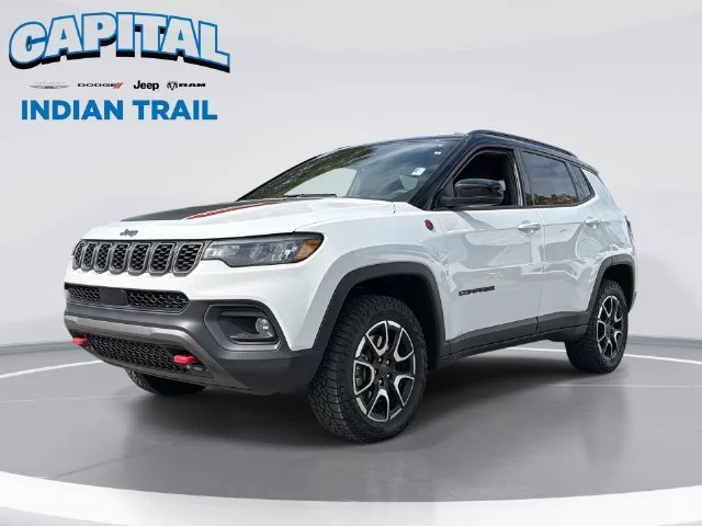 Used 2025 White Jeep Trailhawk image 1