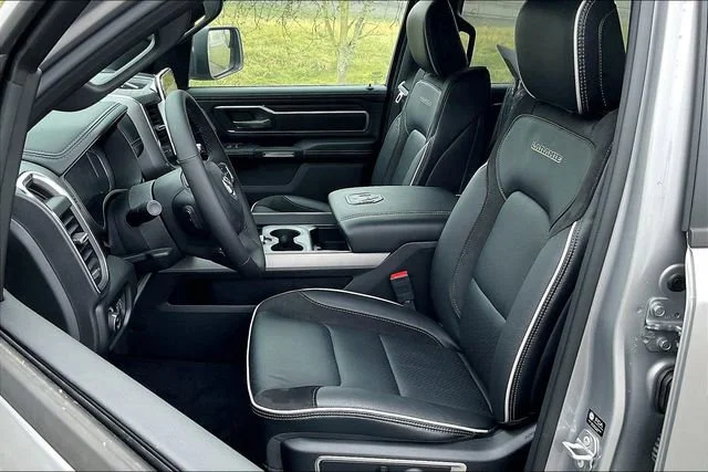 2025 RAM 1500 Laramie - Photo 10