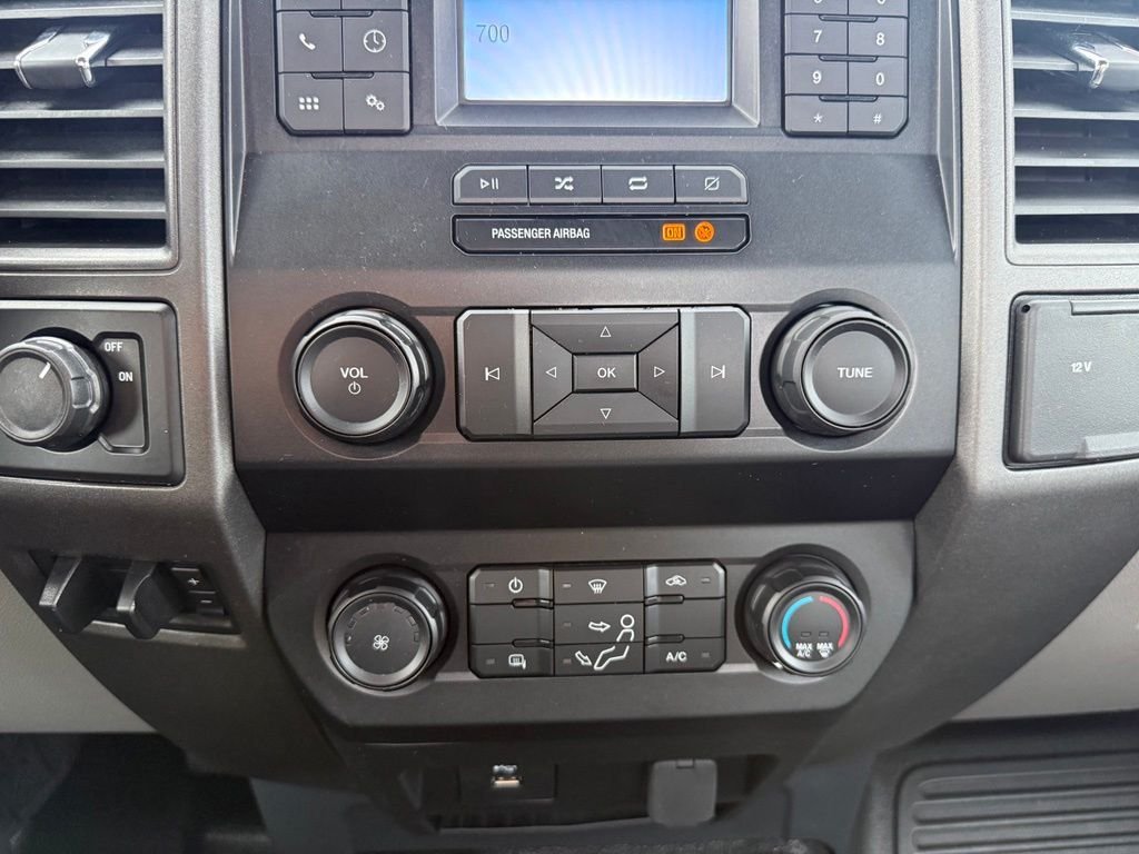 Used 2022 White Ford XL image 17