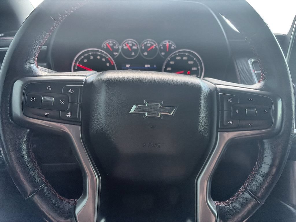 Used 2021 IRIDESCENT PEARL TRICOAT Chevrolet RST image 21