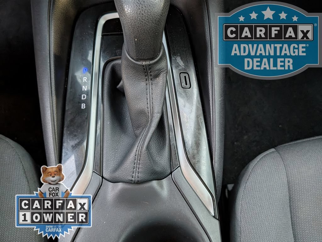 Used 2025  Toyota LE image 9