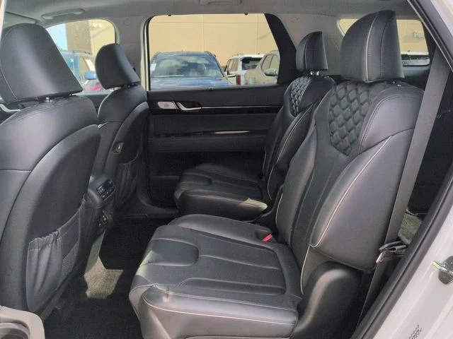 Used 2022 White Hyundai Limited image 14