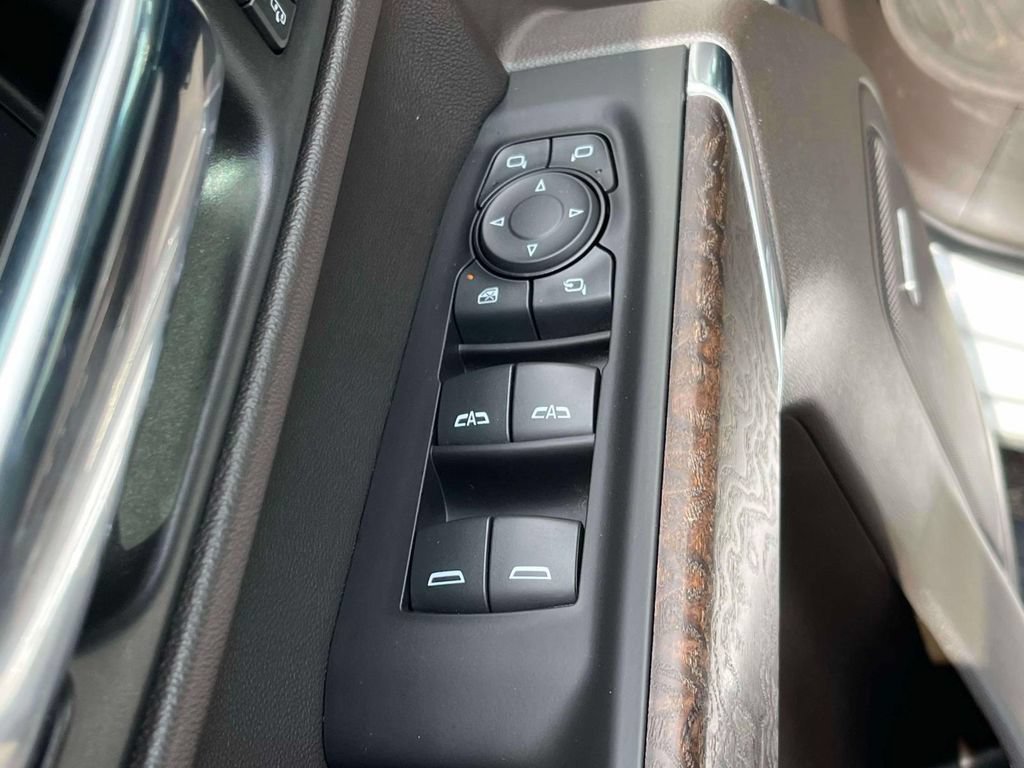 Certified Used 2020 WHITE FROST TRICOAT GMC Denali image 23