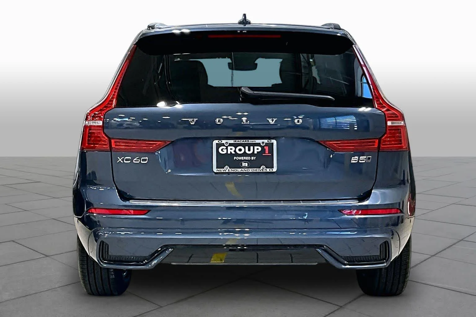 Used 2024 Denim Blue Volvo Plus image 5
