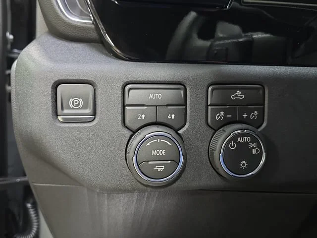 New 2026 Sterling Gray Metallic Chevrolet LT image 28