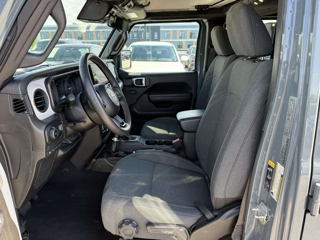 Used 2024 Gray Jeep Sport S 4xe image 13