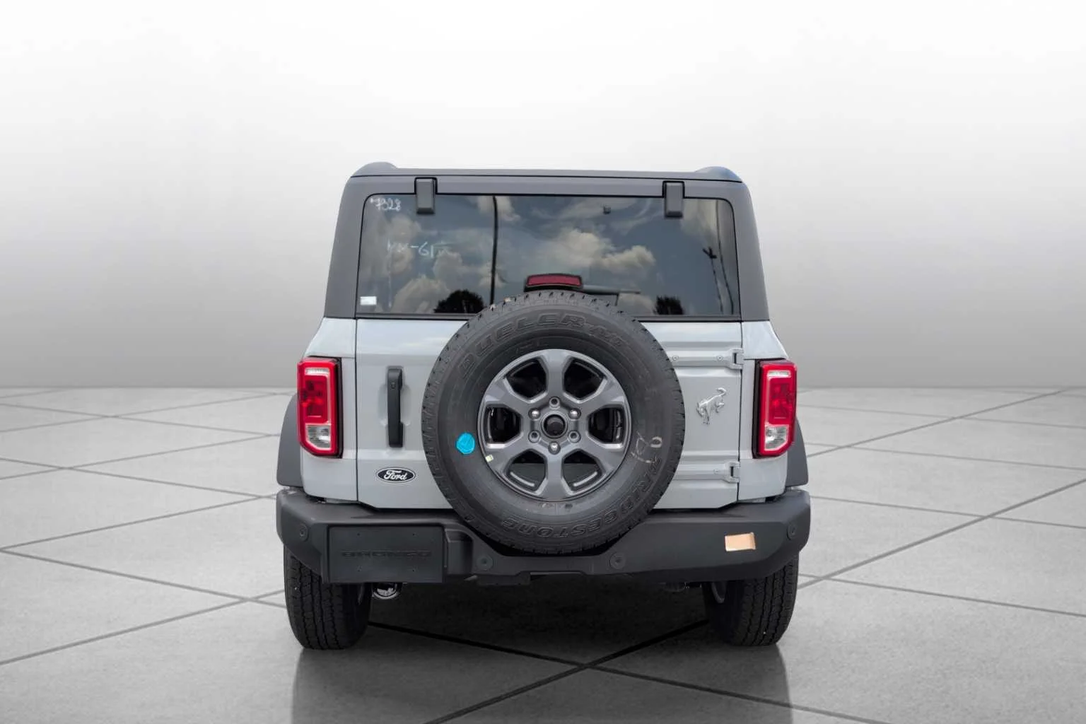 New 2026 Avalanche Gray Ford Big Bend® image 5