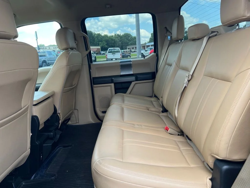 Used 2018 Gold Ford XLT image 8