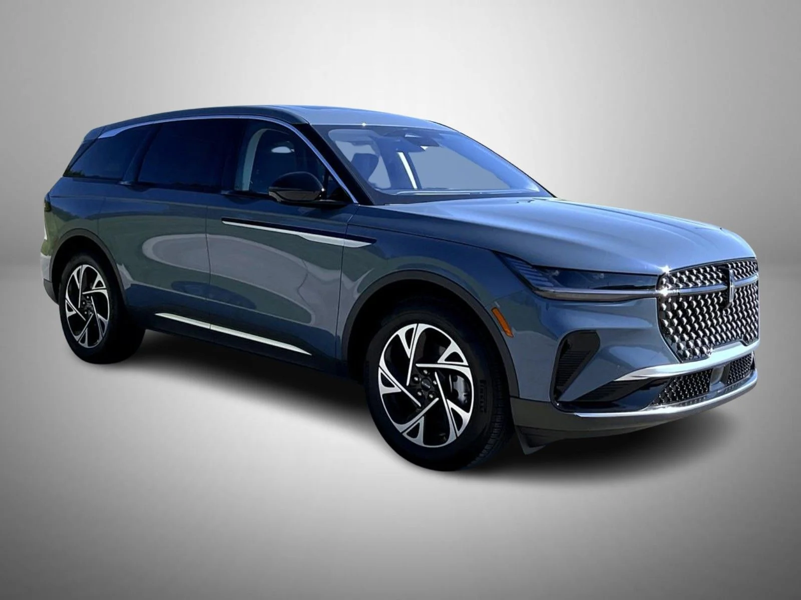 New 2026 Blue Lincoln Premiere image 3