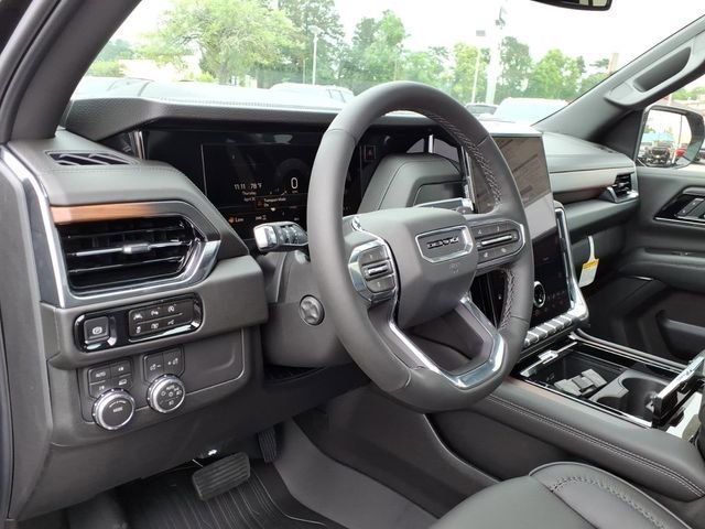 2026 GMC Yukon XL Denali - Photo 11