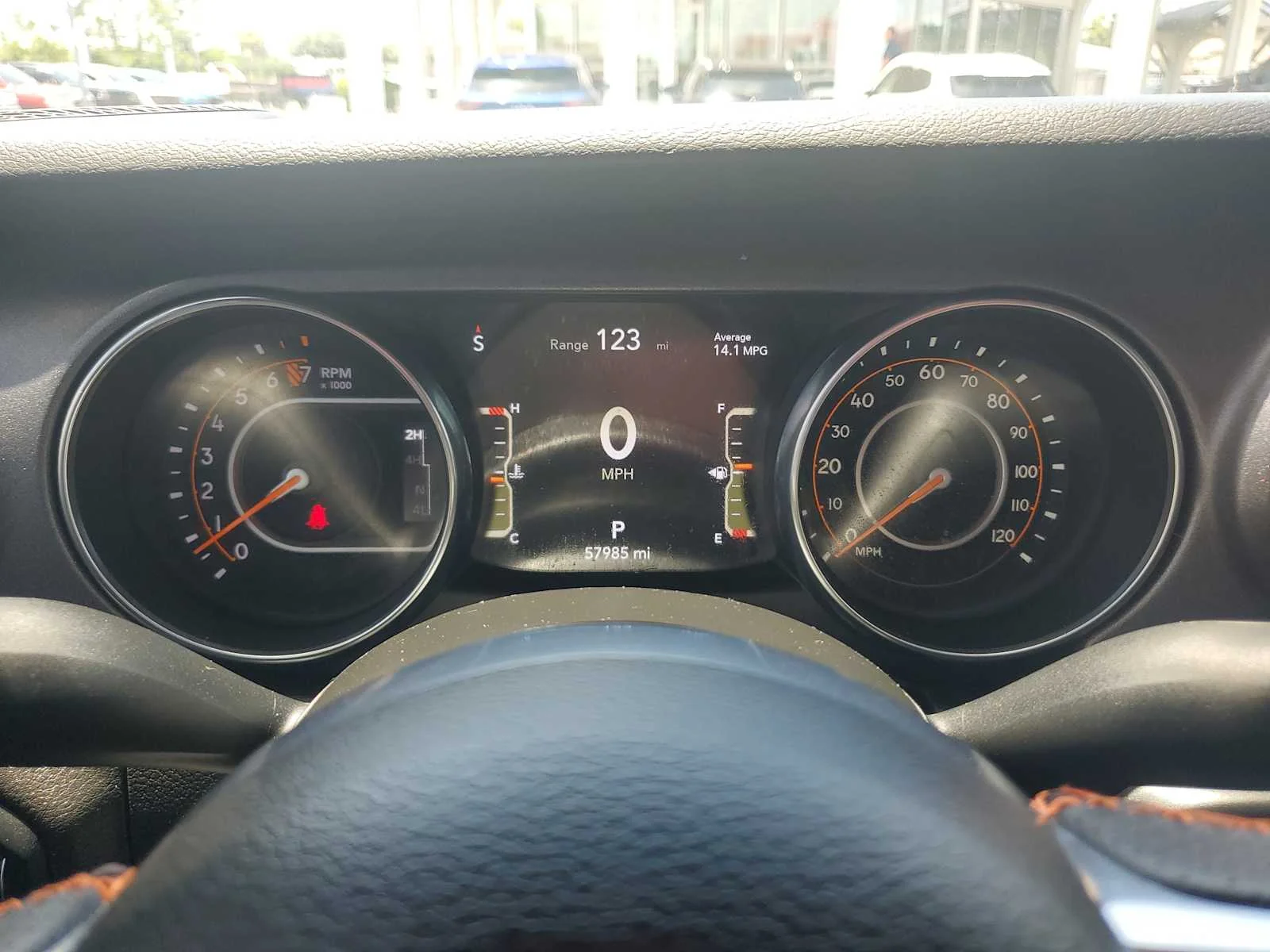 Used 2023 Granite Crystal Metallic Jeep Mojave image 25
