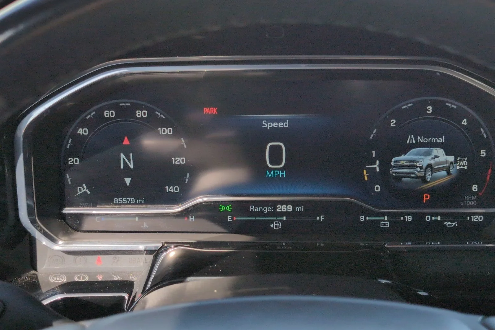 Used 2023 STERLING GRAY METALLIC Chevrolet LT image 25