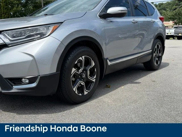 Used 2019 Silver Honda Touring image 9