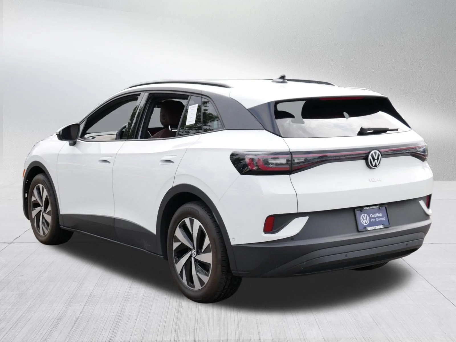 Certified Used 2024 Pure White Volkswagen Standard image 5