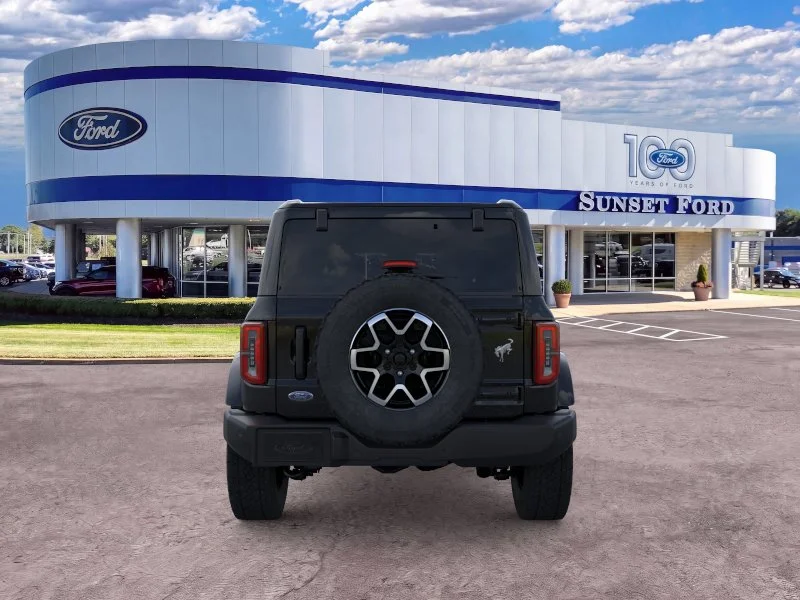New 2026 Shadow Black Ford Outer Banks image 5