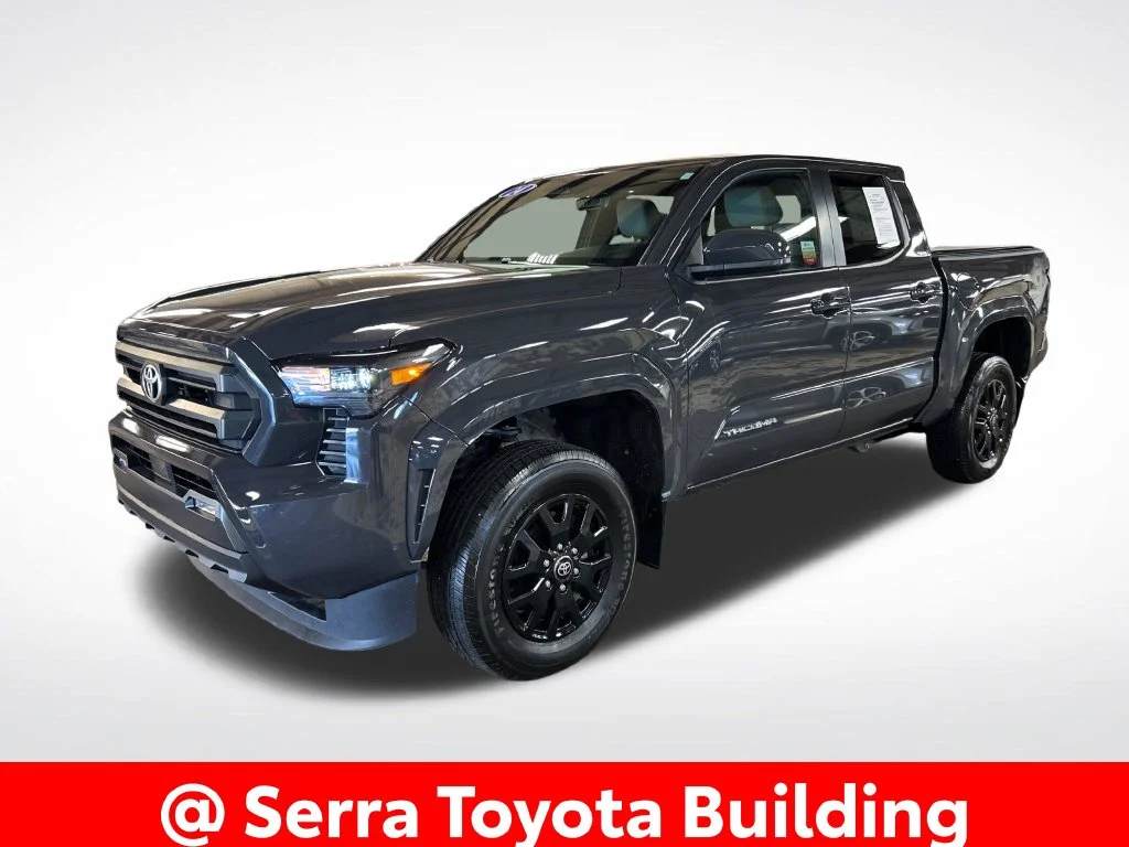 Certified Used 2024  Toyota SR5 image 1