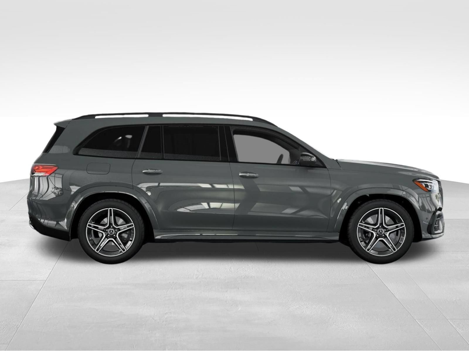New 2026 MANUFAKTUR Silicon Grey Mercedes-Benz GLS 450 image 49